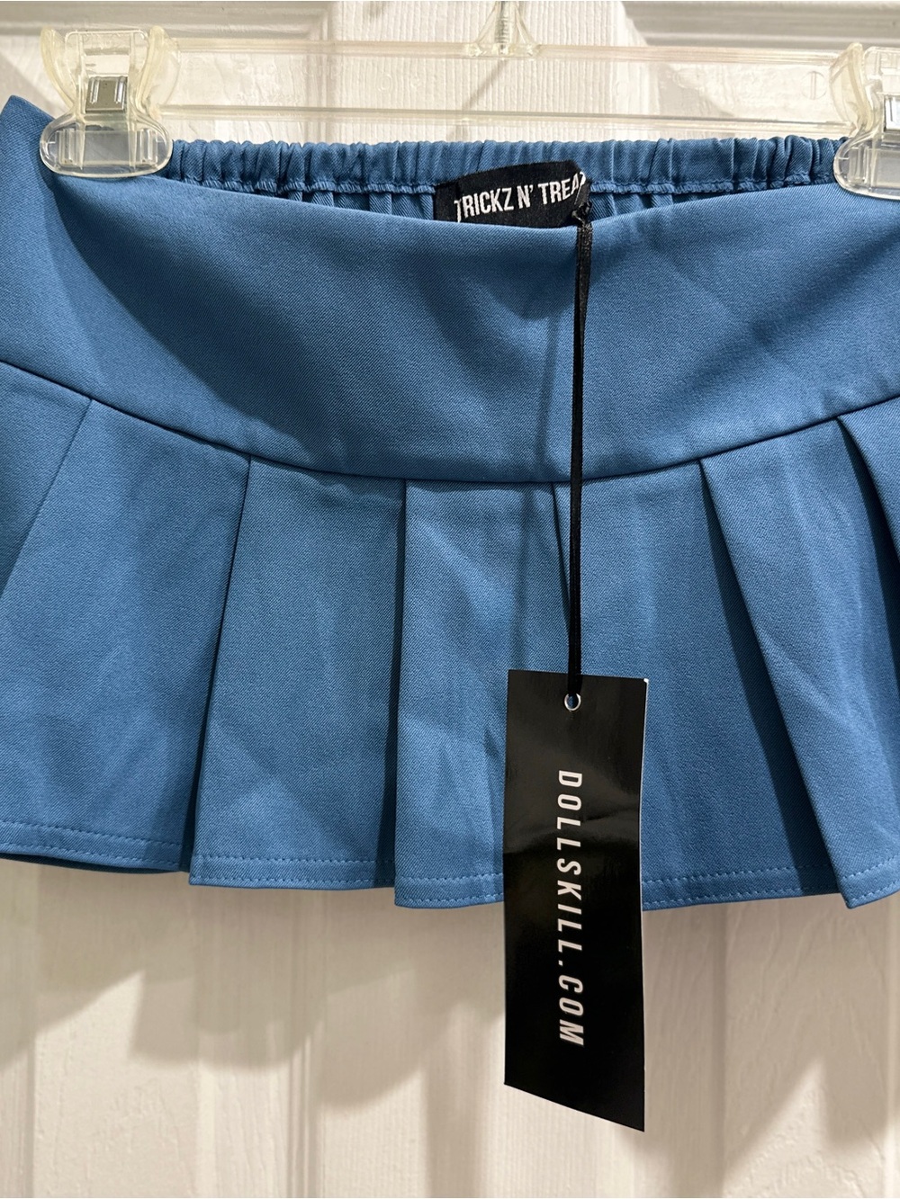 Trickz 'N' Treats - Blue Pleated Mini Skirt - Picture 13 of 15